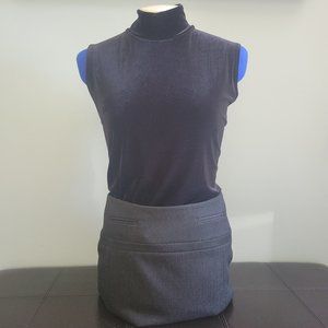 'CK Stevens' Sleeveless Turtle Neck, fits like a S/M